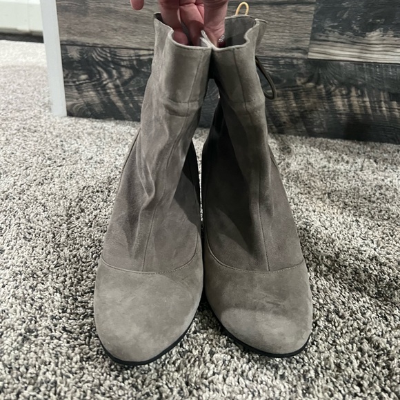 BCBG leather wedge booties - Picture 2 of 8